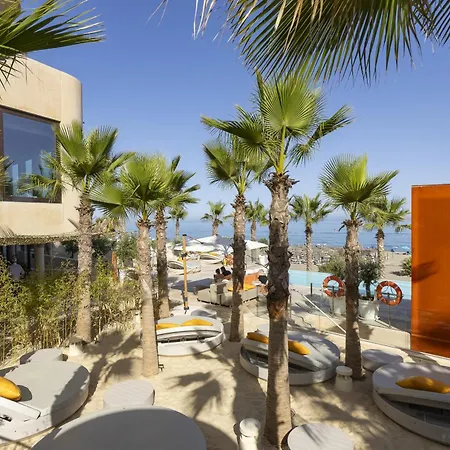Premium Garden With Jacuzzi In Higueron Apartment Fuengirola