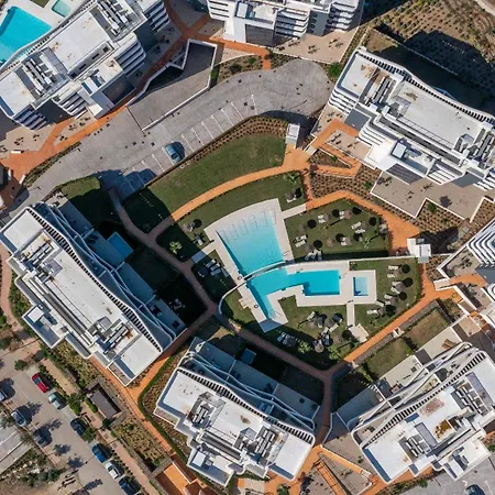 Apartment Premium Garden With Jacuzzi In Higueron Fuengirola